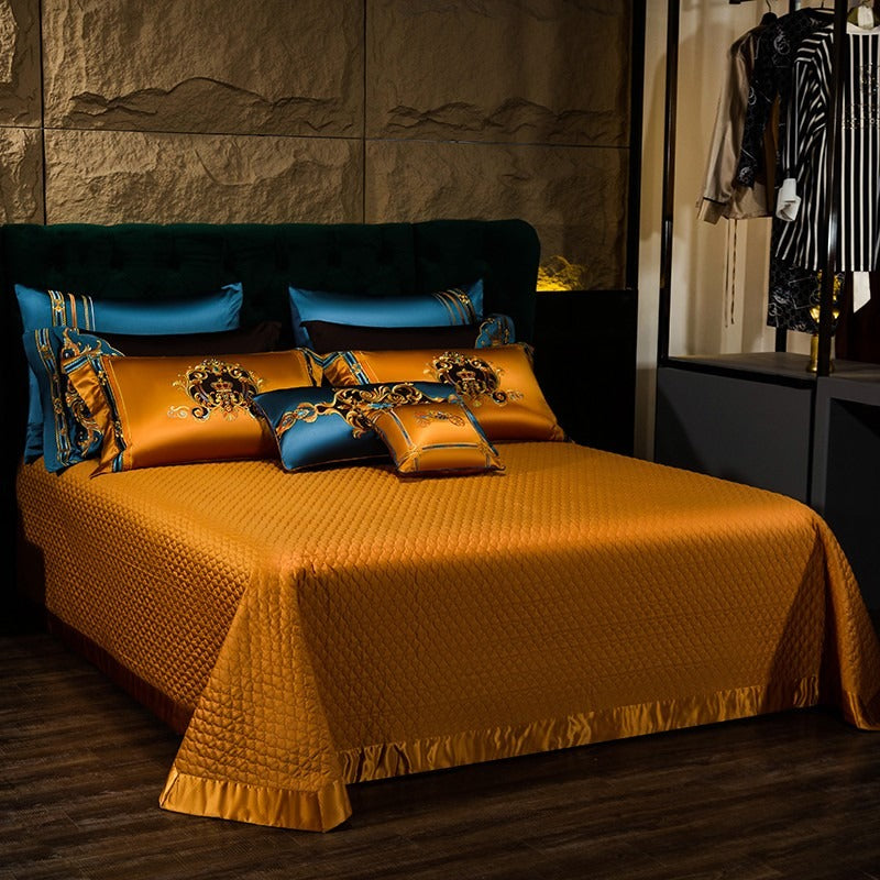 Raeda Tassel Bedding Set | Gold Bedding Set | Premium Bedroom