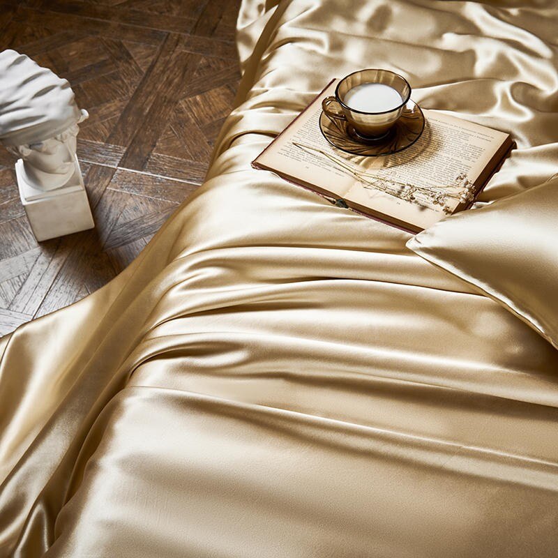 Gold Momme Silk Bedding Set | Gold Momme Silk Duvet | Premium Bedroom