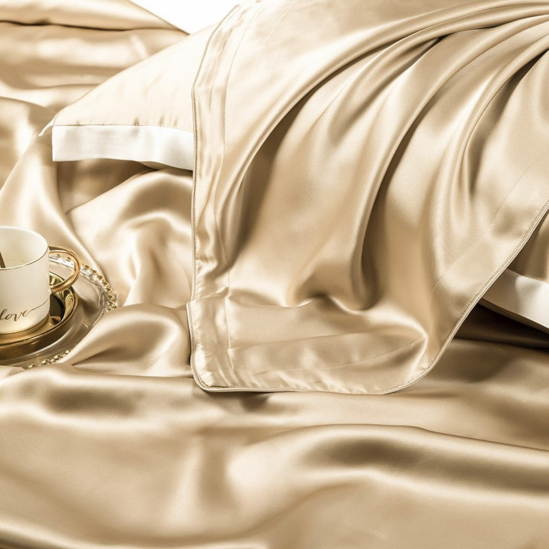 Juego de cama de seda de lujo dorado victoriano