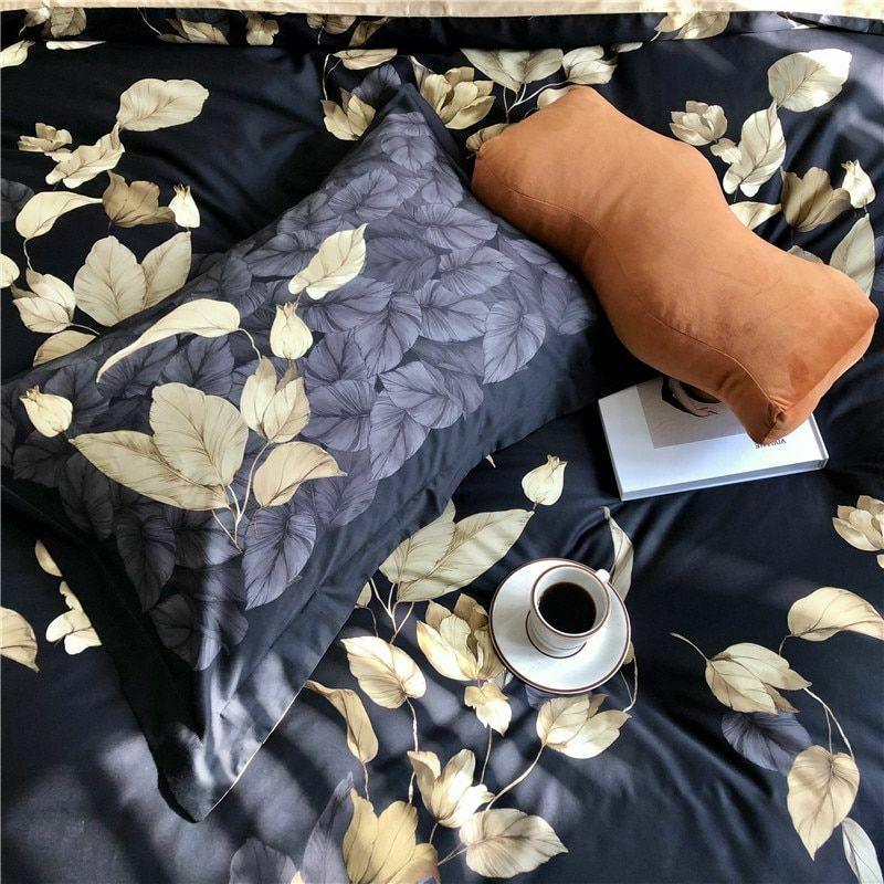 Autumn Leaves Bedding Set | Botanical Bedding Set | Premium Bedroom